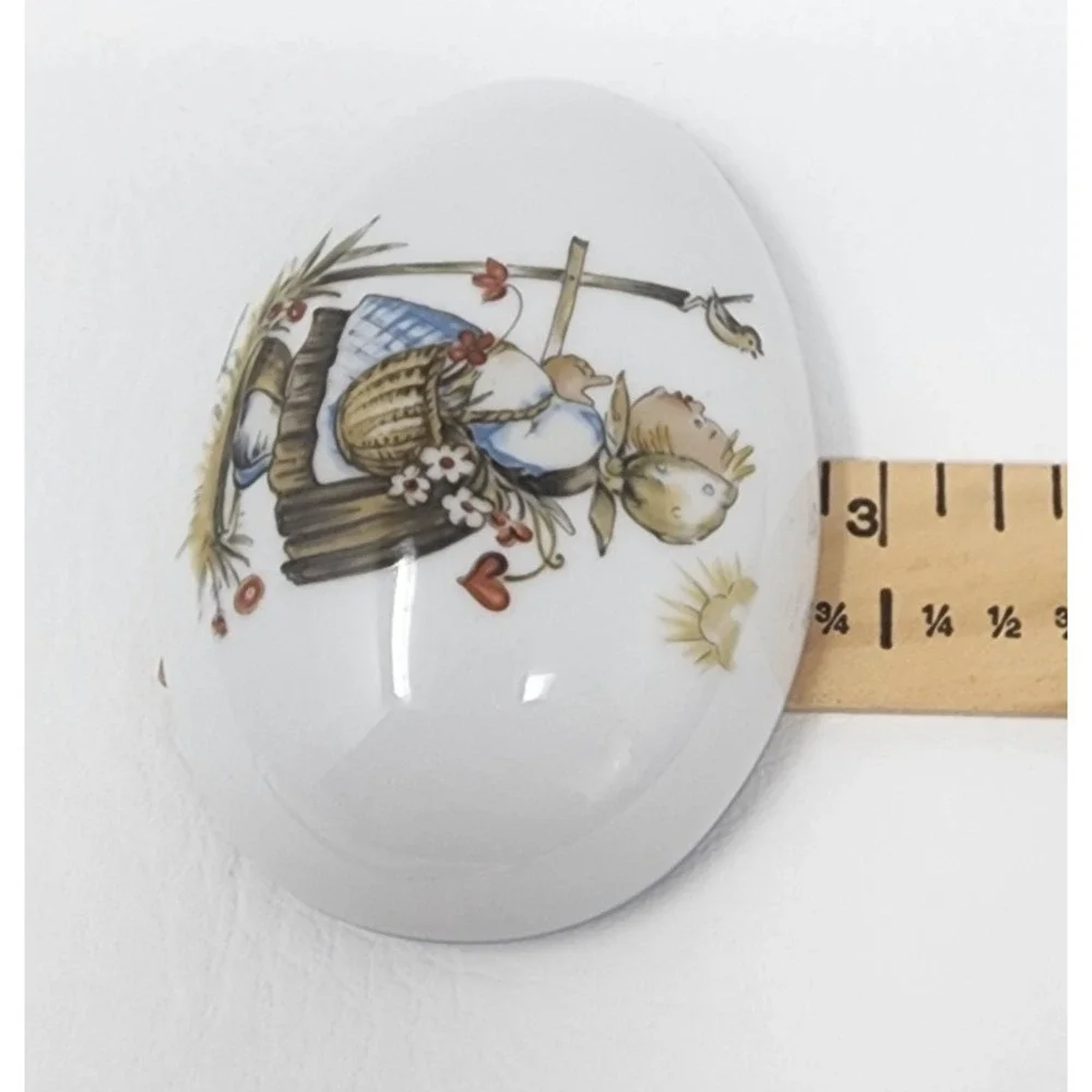Vtg Sister Berta Hummel Original Porcelain Egg Shape Trinket/Jewelry Box